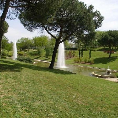 Apartamento Urgel Madrid Exterior foto