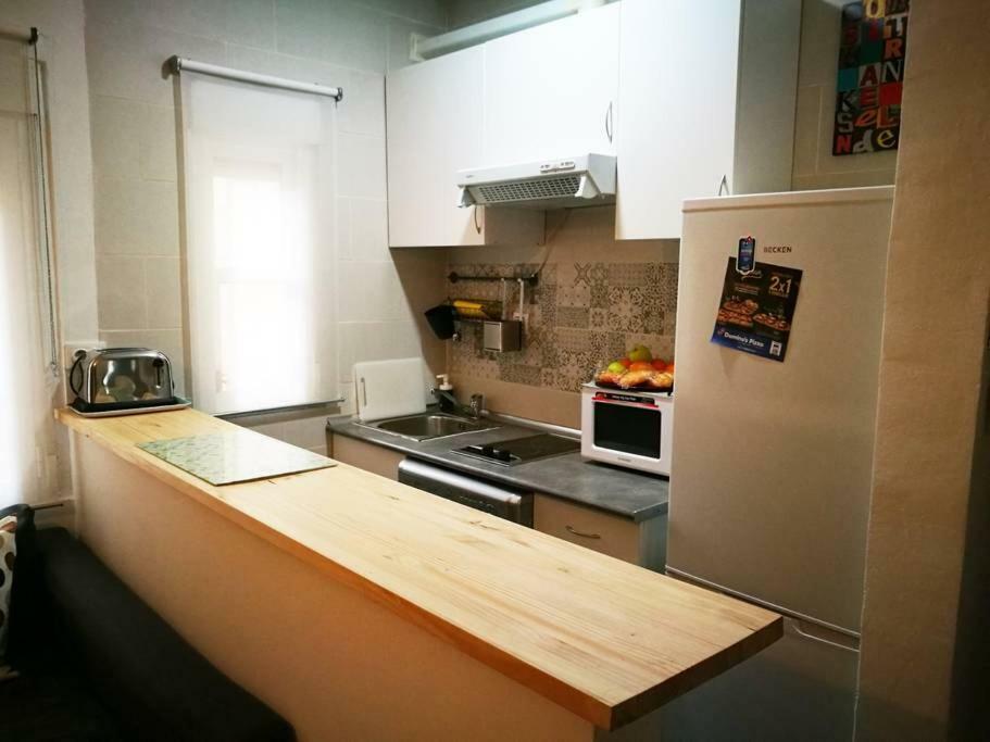 Apartamento Urgel Madrid Exterior foto