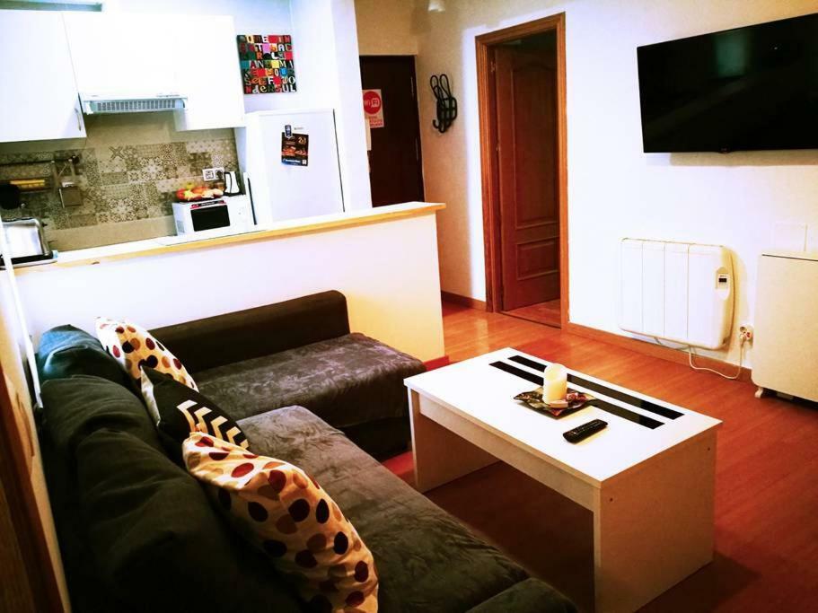Apartamento Urgel Madrid Exterior foto