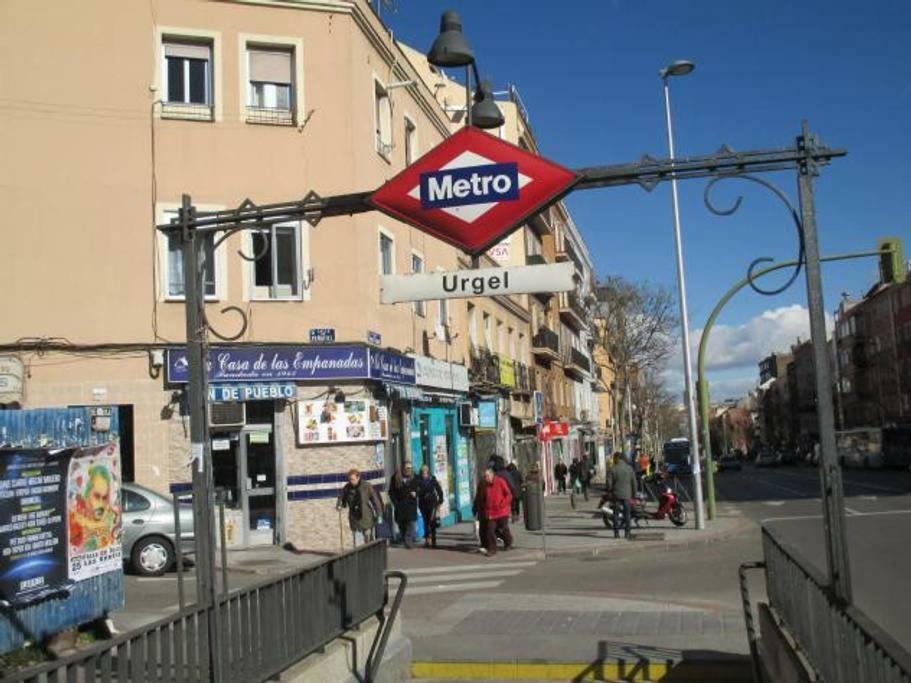 Apartamento Urgel Madrid Exterior foto